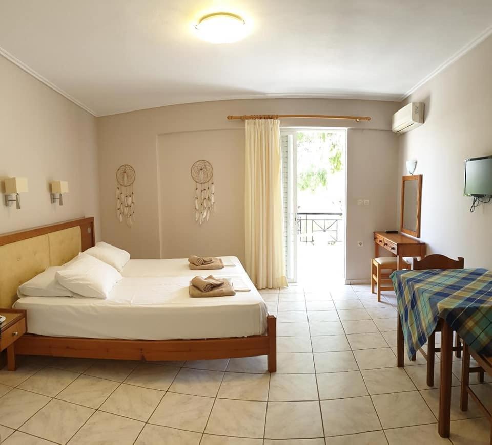 Calypso Beach Hotel Loutra Edipsou (Evia) Exterior foto