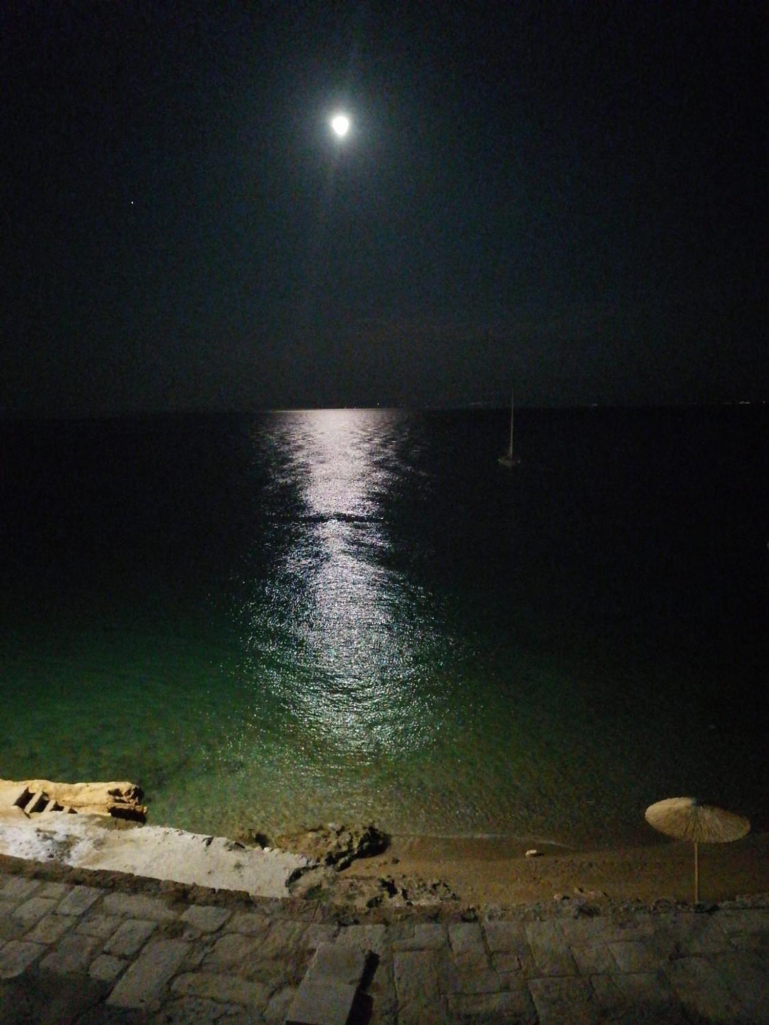 Calypso Beach Hotel Loutra Edipsou (Evia) Exterior foto